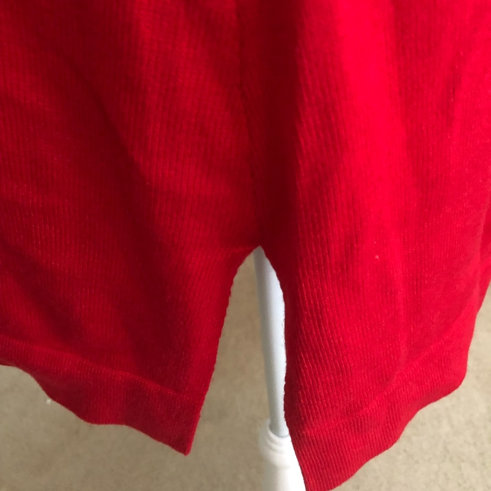 Red Embroidered Sweater - Picture 4 of 5